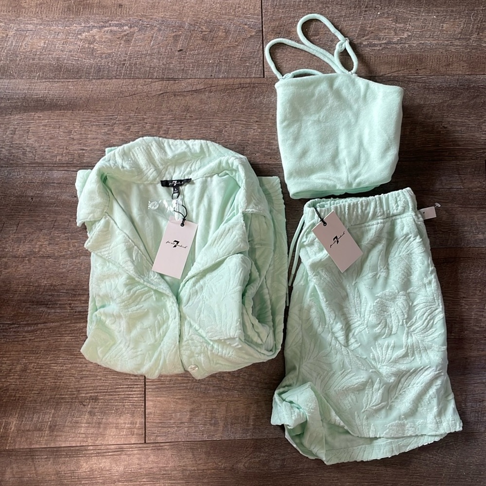 NWT 7 for all mankind 3 piece terry cloth set - crop top shorts and button down